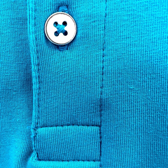 ⭐️KENNETH COLE NEW YORK💯,T-SHIRT, SIZE MEDIUM, “BLUE BIRD” COLOR, MOBILITY KNIT - Picture 8 of 16